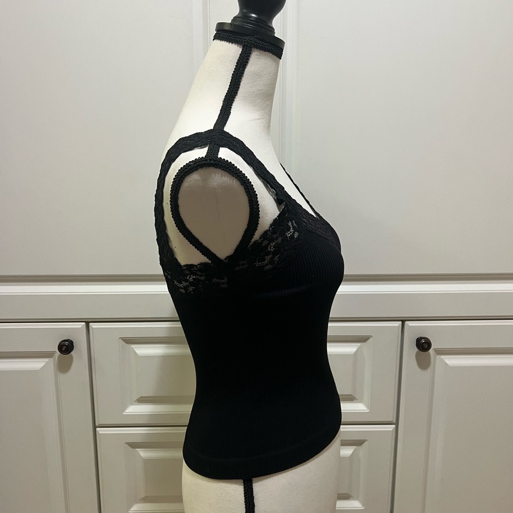 *New By Together Black Lace Trim seamless stretch tank sz S/M - Picture 4 of 6